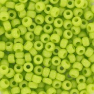 Miyuki seed beads 8/0 - Opaque chartreuse 8-416